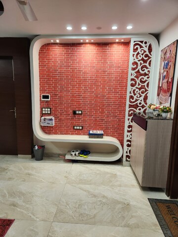 Room in 3 BHK Builder Floor at RWA Residential Society Sector 46, Sector 46 – for Rent