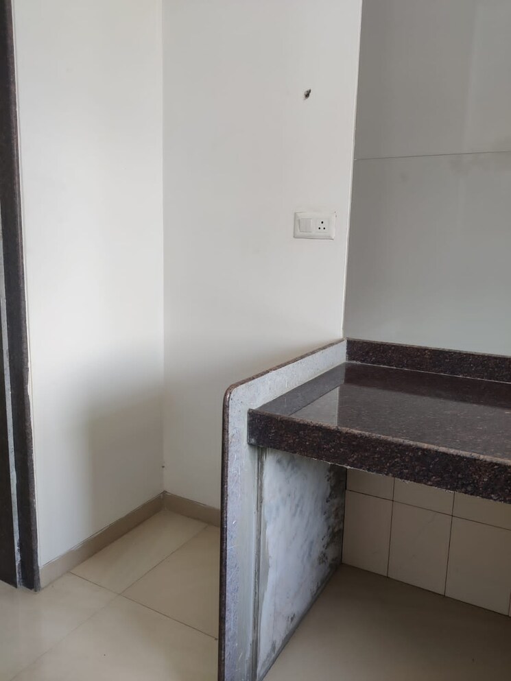 Kitchen, avant-hillway 2 Bedroom 870 Sq.Ft. Apartment In Goregaon East Mumbai 8503226