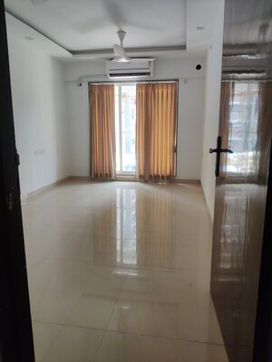 2 BHK Apartment For Sale in Avant Hillway, Goregaon East