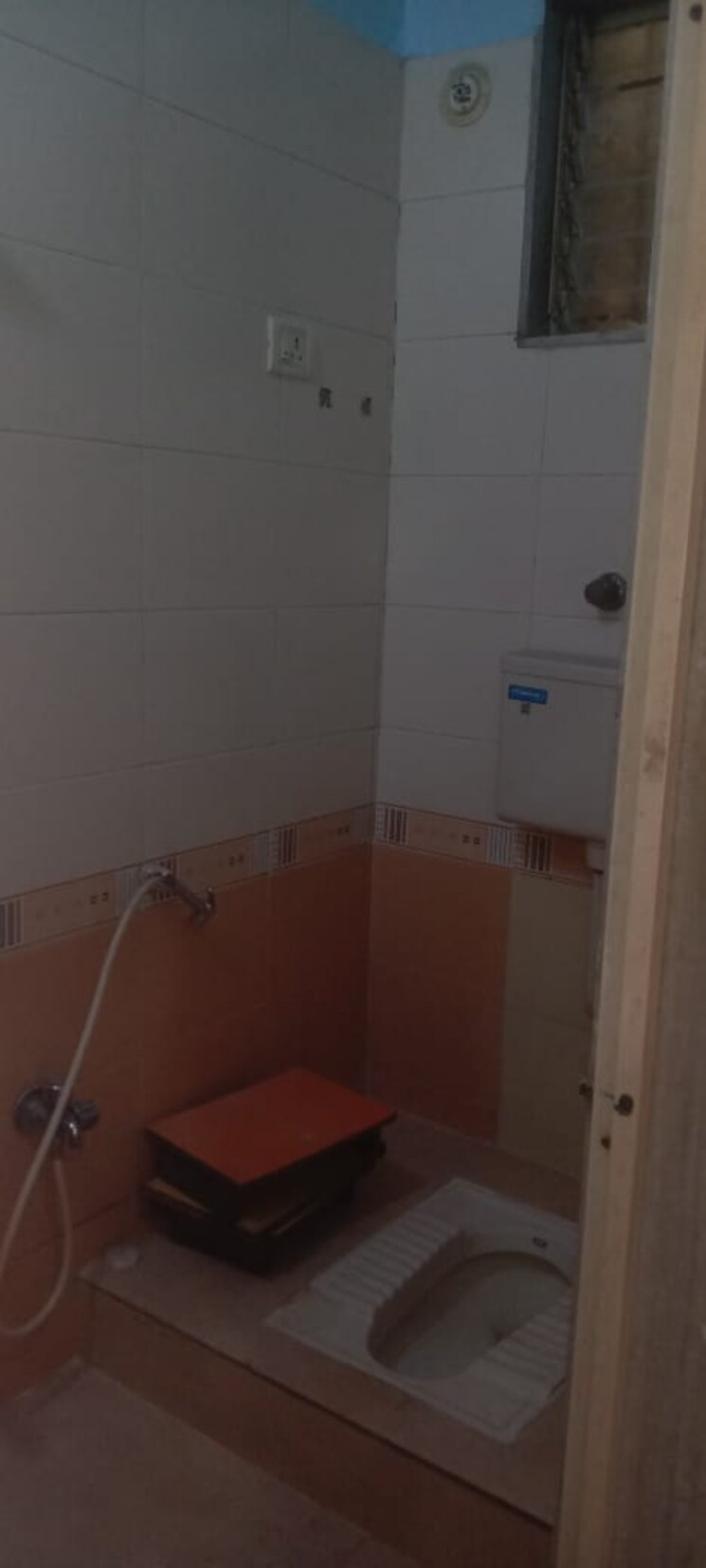 Attached Bathroom, baba-sharan-apartment 2 Bedroom 1100 Sq.Ft. Apartment In Seawoods Navi Mumbai 8503216