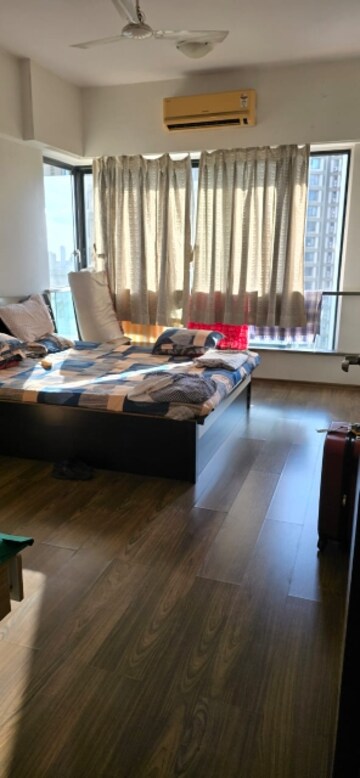 Bedroom in 2 BHK Apartment at Ashok Gardens, Sewri – for Sale
