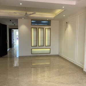 Bedroom in 4 BHK Builder Floor at Ansal API Esencia, Sector 67 – for Sale