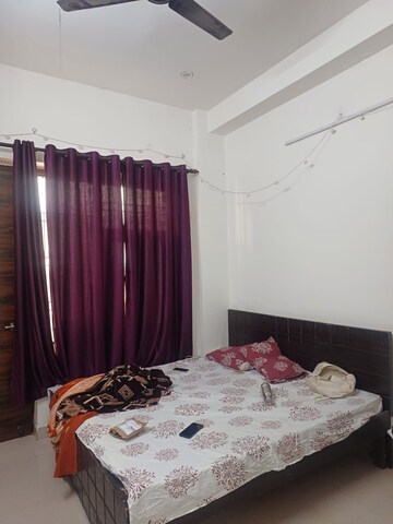 Room in 3 BHK Independent House at Ansal Plaza Sector-23, Sector 23 – for Rent