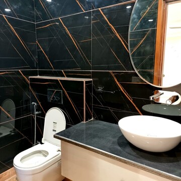Attached Bathroom in 3.5 BHK Villa at Sector 23 – for Rent