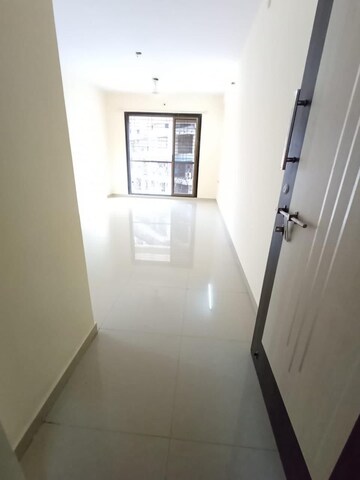  2 BHK Apartment at Hyde Park CHS, Kharghar – for Sale
