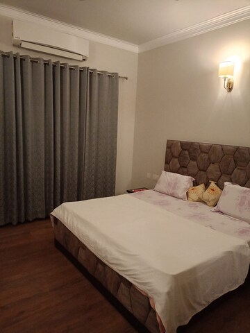 Room in 1 BHK Apartment at Krisumi Waterfall Residences, Sector 36a – for Rent