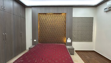 Bedroom in 5 BHK Villa at Financial District – for Rent