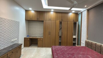 Bedroom in 5 BHK Villa at Financial District – for Rent