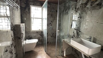 Bathroom in 5 BHK Villa at Financial District – for Rent