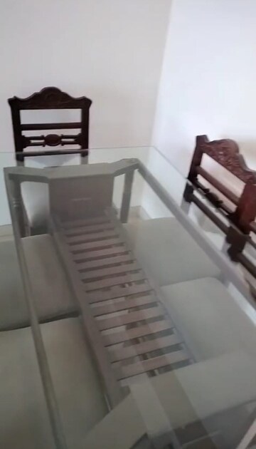  2 BHK Apartment at Parel – for Rent