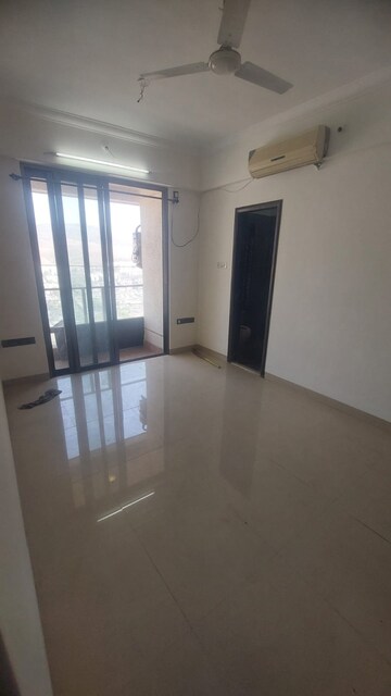 3 BHK Apartment – Exterior View View at Satellite Tower, Goregaon East - for Rent