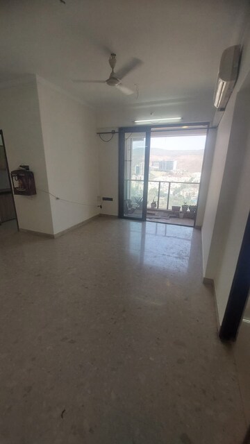 3 BHK Apartment For Rent in Satellite Tower, Goregaon East