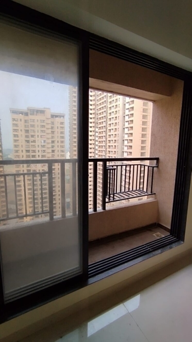 Balcony, raunak-city-phase-3 1 Bedroom 608 Sq.Ft. Apartment In Kalyan West Thane 8503483