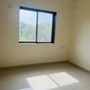 Room in 2 BHK Apartment at Pachpedi Naka – for Sale