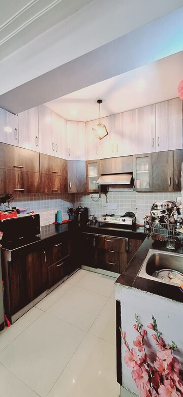 Kitchen in 2.5 BHK Apartment at Jm Orchid, Sector 76 – for Rent