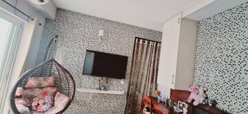 Room in 2.5 BHK Apartment at Jm Orchid, Sector 76 – for Rent