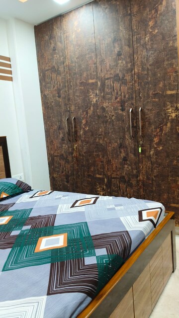Room in 2 BHK Builder Floor at Govindpuri – for Rent