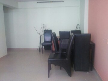 Room in 2 BHK Apartment at Premier Kailash Tower, Powai – for Rent