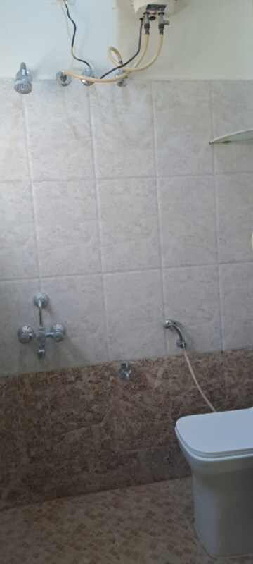 Attached Bathroom in 2 BHK Builder Floor at Koramangala – for Rent