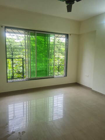 Master Bedroom in 2 BHK Apartment at Diamond Garden, Chembur – for Rent