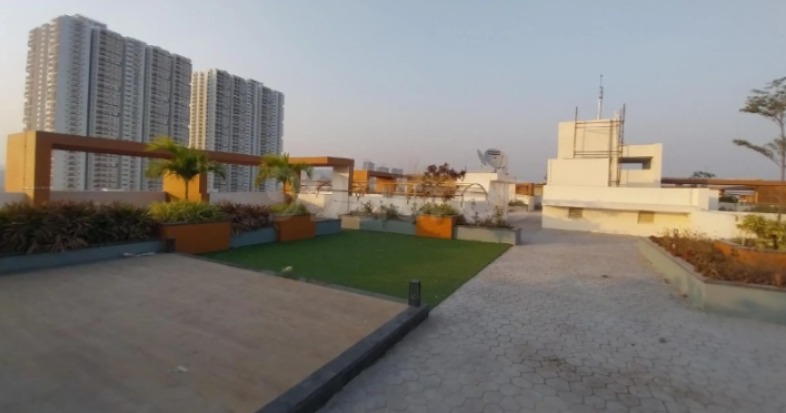 3 BHK + Pooja Room,Study Room,Extra Room Apartment For Sale in Hallmark Skyrena