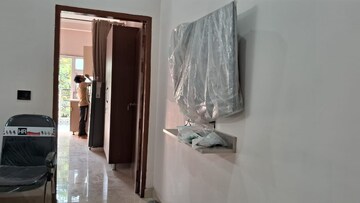 Room in 1 BHK Apartment at AS Tower, Sector 45 – for Rent