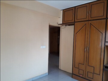 Room in 2 BHK Apartment at Genexx Valley, Diamond Harbour Road – for Rent