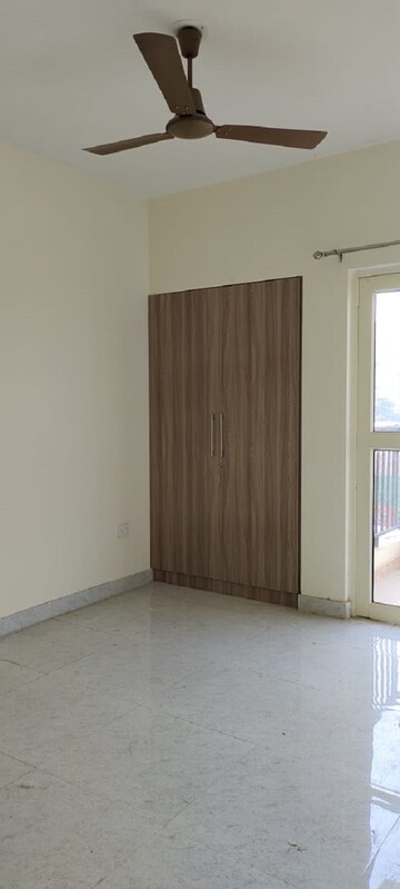 Room in 2 BHK Apartment at ROF Ananda, Sector 95 – for Rent