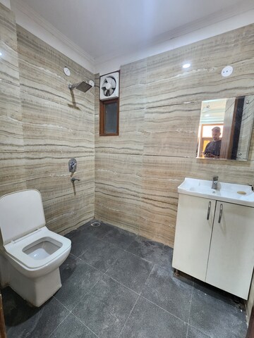 Attached Bathroom in 3 BHK Builder Floor at Chattarpur – for Rent