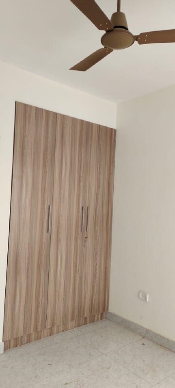 Room in 2 BHK Apartment at ROF Ananda, Sector 95 – for Rent