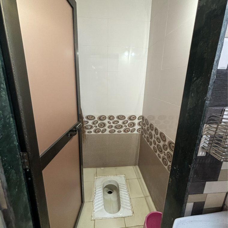 Bathroom, om-chintamani-residency 1 Bedroom 309 Sq.Ft. Apartment In Titwala Thane 8503701