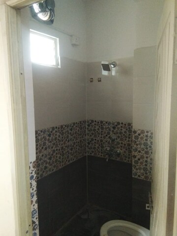 Attached Bathroom in 1 RK Apartment at Begumpet – for Rent