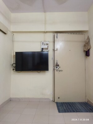 Room in 1 BHK Apartment at Swarajya CHS Parel, Parel – for Sale