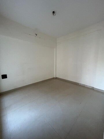 Room in 1 BHK Apartment at Godrej Vihaa, Badlapur East – for Rent