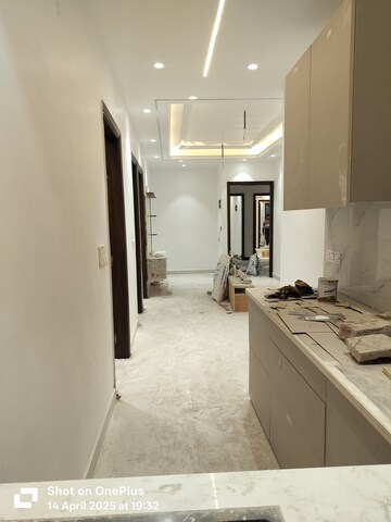  2 BHK Builder Floor at Pratap Vihar GDA Flats, Pratap Vihar – for Sale