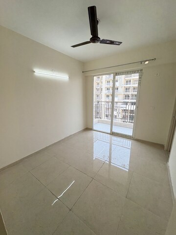 Room in 2 BHK Apartment at Signature The Millennia 2, Sector 37d – for Rent