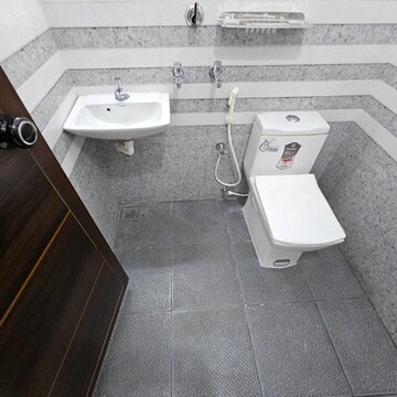 Bathroom in 4 BHK Villa at Jigani – for Sale