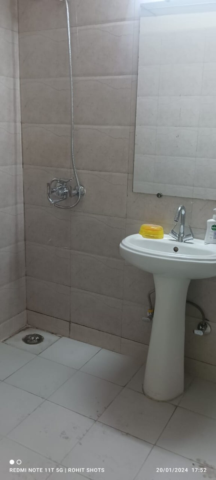 Bathroom, mahagun-mywoods 2 Bedroom 1190 Sq.Ft. Apartment In Sector 16c Greater Noida Greater Noida 8503955