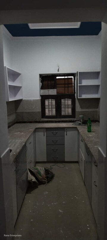 Kitchen in 2 BHK Apartment at Sai Kunj New Palam  vihar, New Palam Vihar Phase 3 – for Rent