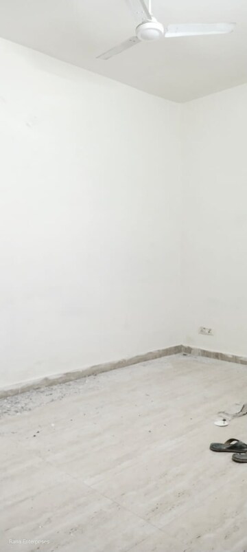 Room in 2 BHK Apartment at Sai Kunj New Palam  vihar, New Palam Vihar Phase 3 – for Rent