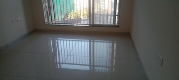 Room in 1 BHK Apartment at Godrej Nest Kandivali, Kandivali East – for Rent