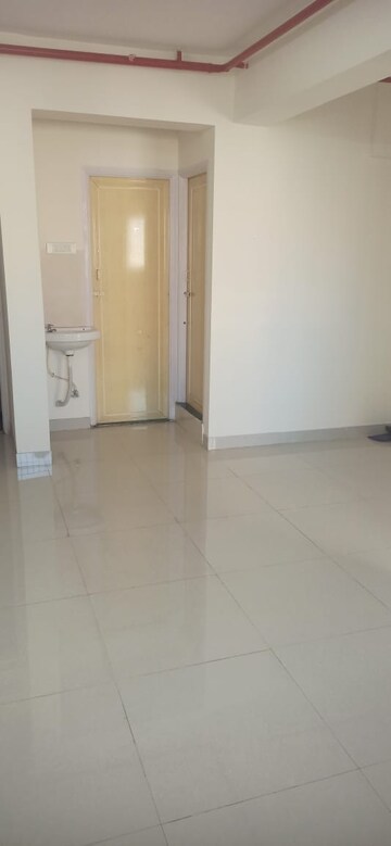 Room in 2 BHK Apartment at Akashganga Complex Kavesar, Kavesar – for Rent
