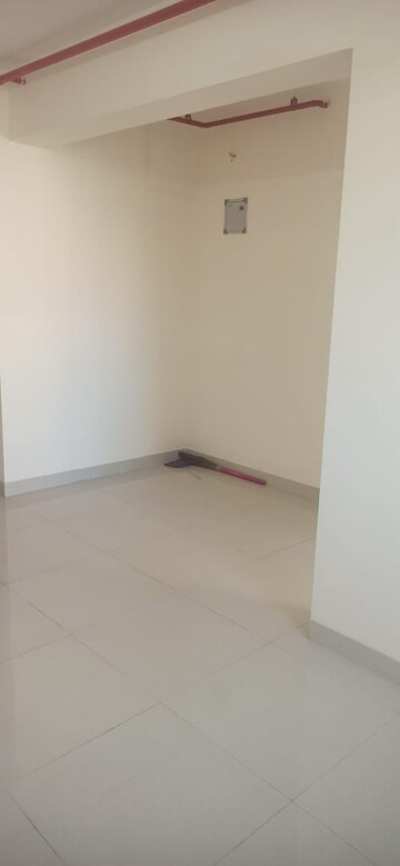 Room in 2 BHK Apartment at Akashganga Complex Kavesar, Kavesar – for Rent
