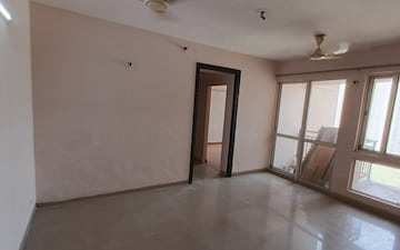 2 BHK Apartment For Rent in Jaypee Greens Kosmos, Sector 134