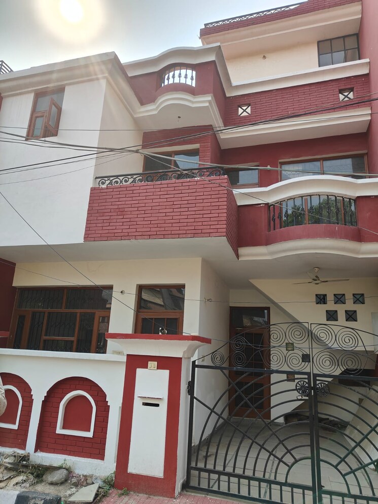 Exterior View, dhakoli village 3 Bedroom 1250 Sq.Ft. Villa In Dhakoli Village Zirakpur 8504094