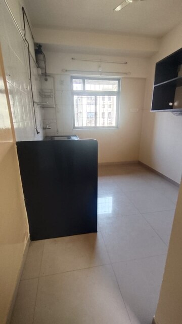 Room in 1 BHK Apartment at Acme Apna Ghar, Goregaon East – for Rent