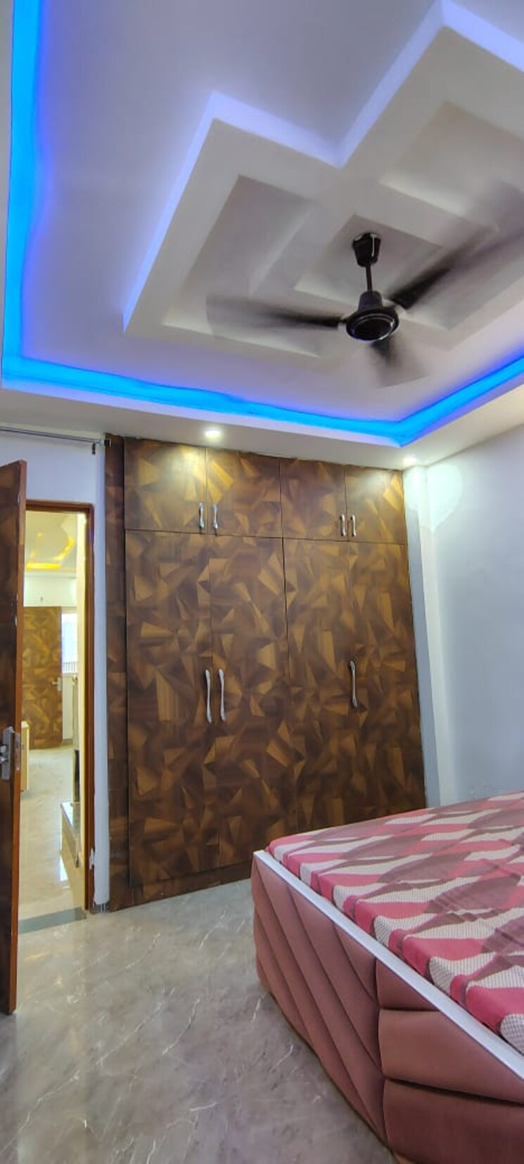 Bedroom, roza jalalpur 3 Bedroom 90 Sq.Yd. Villa In Roza Jalalpur Greater Noida 8504167