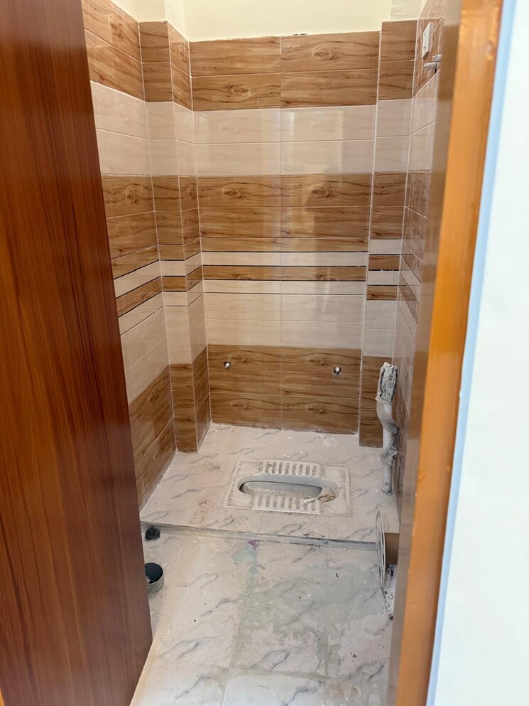 Bathroom, gomti nagar 3 Bedroom 1207 Sq.Ft. Independent House In Gomti Nagar Lucknow 8504246