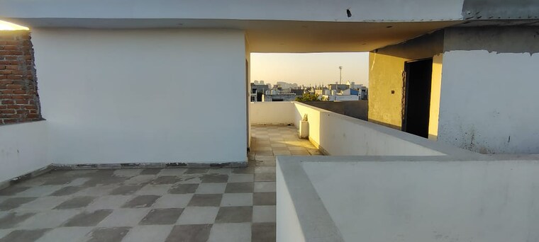 Exterior View, roza jalalpur 3 Bedroom 90 Sq.Yd. Independent House In Roza Jalalpur Greater Noida 8504255