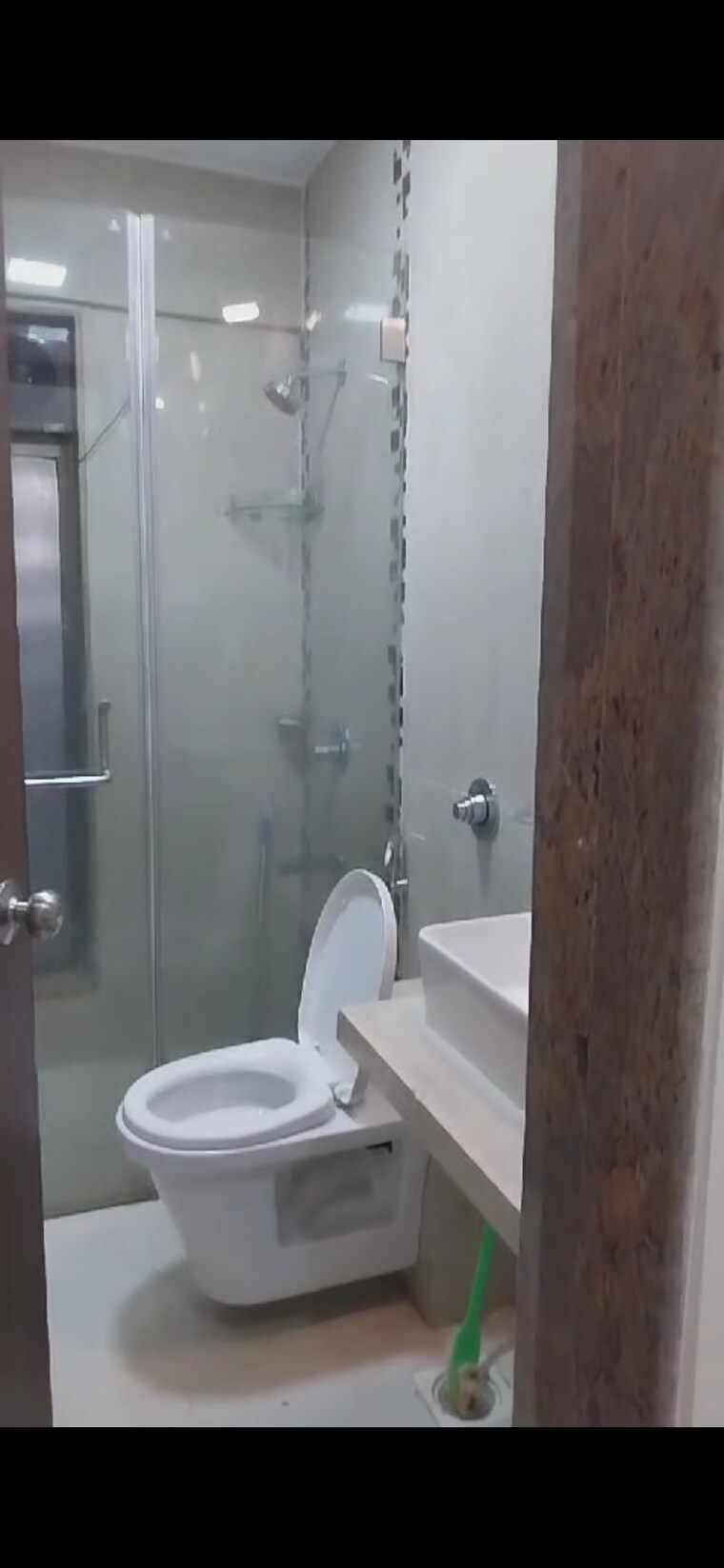 Bathroom, hdil-metropolis-residences 2.5 Bedroom 1140 Sq.Ft. Apartment In Andheri West Mumbai 8504242